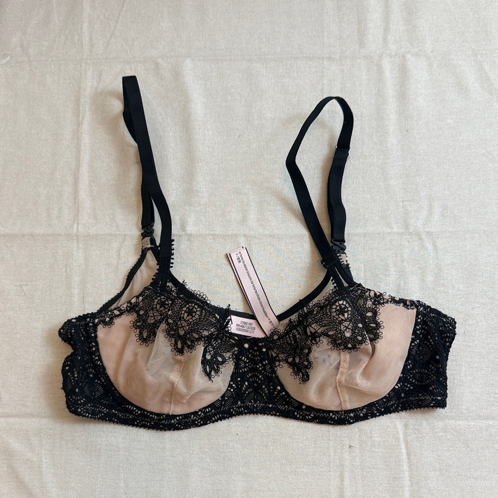 Victoria’s Secret Elegant Black Lace Bra Size 34B